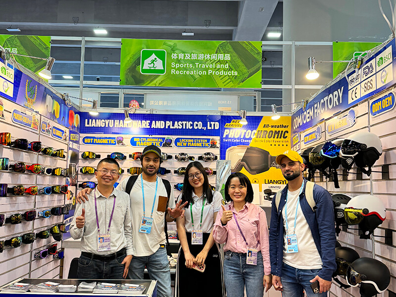 Liangyu Hardware Shone at the 2024 Canton Fair and Won Recognition from Overseas Customers